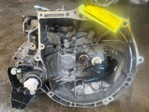 Gebruikte Versnellingsbak Opel Crossland (X) 1.2 12V Prijs € 544,50 Inclusief btw aangeboden door Autosloperij de Turk