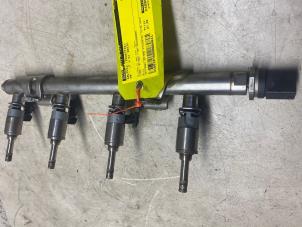 Gebruikte Injector brug Volkswagen Golf VII (AUA) 1.2 TSI 16V Prijs € 30,25 Inclusief btw aangeboden door Autosloperij de Turk