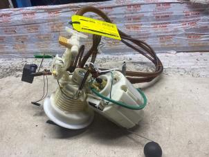 Gebruikte Benzinepomp Chrysler 300 C 2.7 V6 24V Prijs € 60,50 Inclusief btw aangeboden door Autosloperij de Turk