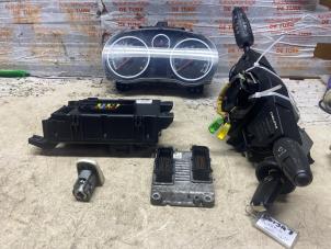Gebruikte Kontaktslot + computer Opel Corsa D 1.4 16V Twinport Prijs € 102,85 Inclusief btw aangeboden door Autosloperij de Turk