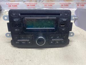 Gebruikte Radio CD Speler Dacia Sandero II 0.9 TCE 12V Prijs € 121,00 Inclusief btw aangeboden door Autosloperij de Turk