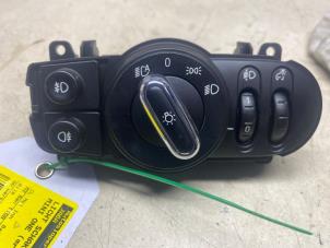 Gebruikte Licht Schakelaar Mini Mini (F55) 1.2 12V One First Prijs € 42,35 Inclusief btw aangeboden door Autosloperij de Turk