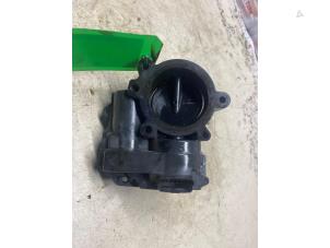 Gebruikte Gasklephuis BMW 1 serie (F21) 114i 1.6 16V Prijs € 90,75 Inclusief btw aangeboden door Autosloperij de Turk