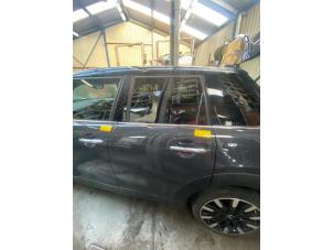 Gebruikte Deur 4Deurs links-achter Mini Mini (F55) 2.0 16V Cooper S Prijs € 363,00 Inclusief btw aangeboden door Autosloperij de Turk