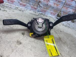 Gebruikte Licht + Raw Schakelaar Volkswagen Golf VI Cabrio (1K) 1.2 TSI Prijs € 36,30 Inclusief btw aangeboden door Autosloperij de Turk