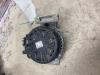 Dynamo van een Opel Insignia Country Tourer 1.5 Turbo 16V 165 2018