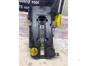 Gebruikte Kleppendeksel Opel Astra K 1.0 Turbo 12V Prijs € 72,60 Inclusief btw aangeboden door Autosloperij de Turk