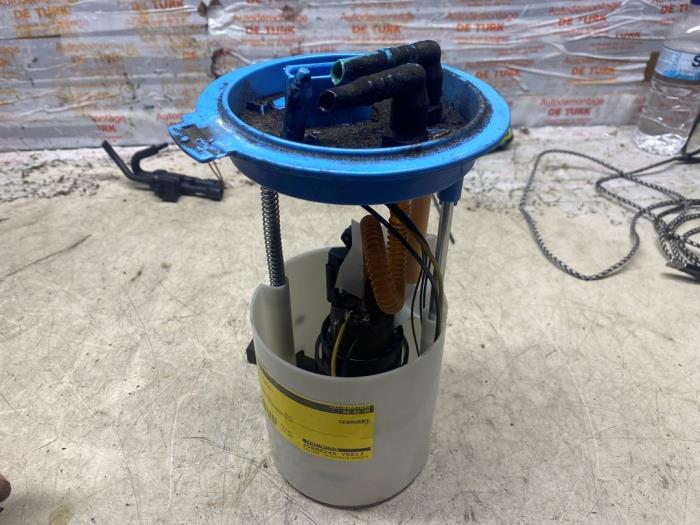 Gebruikte Benzinepomp Audi TT (8J3) 2.0 TFSI 16V Prijs € 36,30 Inclusief btw aangeboden door Autosloperij de Turk