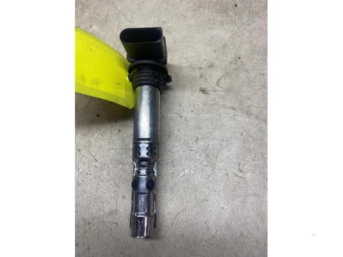 Gebruikte Bobine Volkswagen Polo IV (9N1/2/3) 1.2 Prijs € 6,05 Inclusief btw aangeboden door Autosloperij de Turk