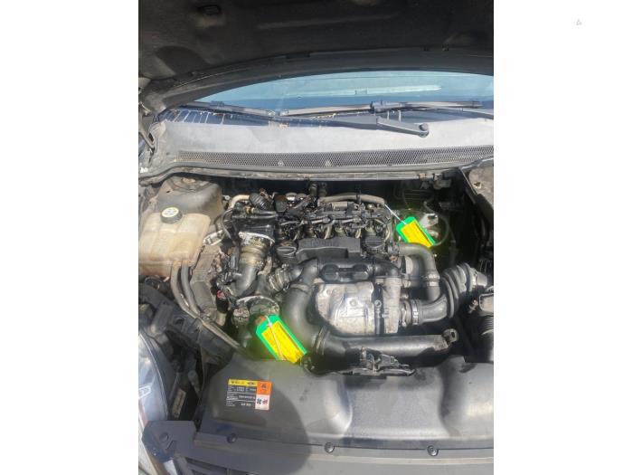 Gebruikte Motor Ford Focus 2 Wagon 1.6 TDCi 16V 100 Prijs € 605,00 Inclusief btw aangeboden door Autosloperij de Turk