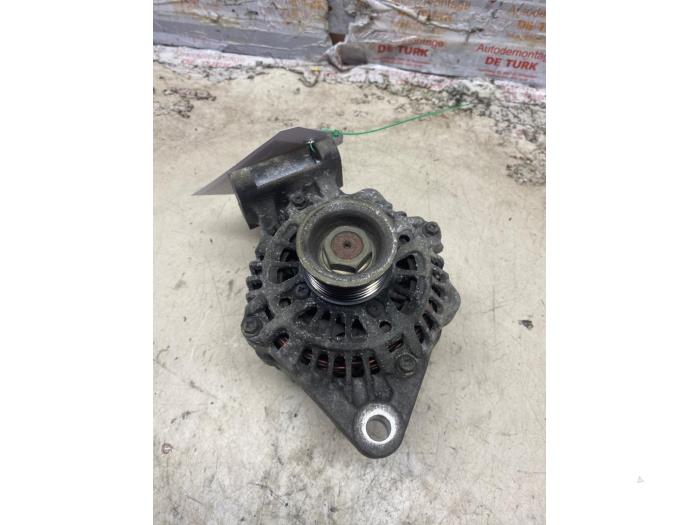 Gebruikte Dynamo Ford Fusion 1.4 16V Prijs € 24,20 Inclusief btw aangeboden door Autosloperij de Turk