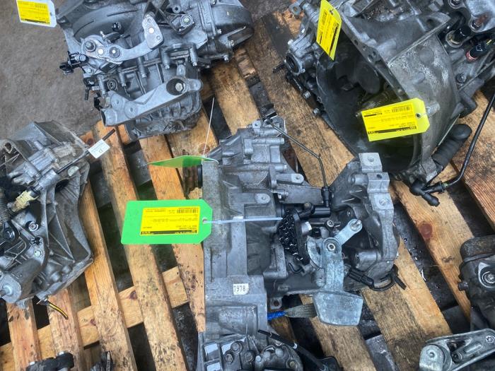 Gebruikte Versnellingsbak Audi TT (8J3) 1.8 TFSI 16V Prijs € 484,00 Inclusief btw aangeboden door Autosloperij de Turk