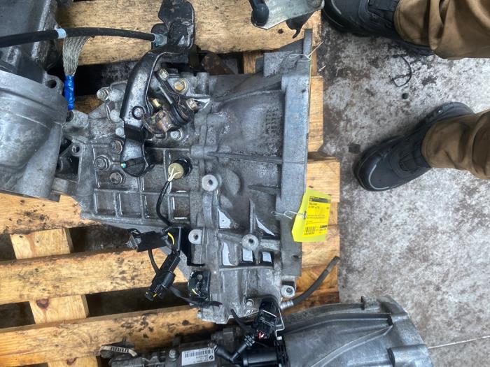 Gebruikte Versnellingsbak Kia Picanto (TA) 1.0 12V Prijs € 163,35 Inclusief btw aangeboden door Autosloperij de Turk