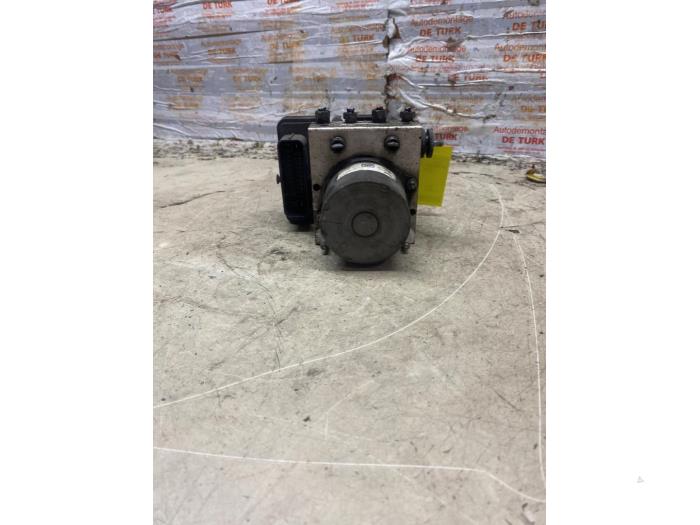 Gebruikte ABS Pomp Citroen Jumpy 1.5 Blue HDi 100 Prijs € 42,35 Inclusief btw aangeboden door Autosloperij de Turk