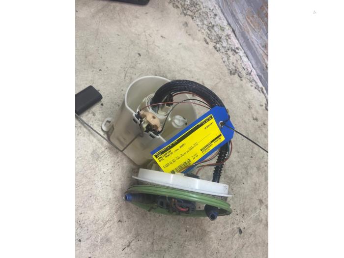 Gebruikte Benzinepomp Opel Meriva (A) 1.4 16V Twinport Prijs € 24,20 Inclusief btw aangeboden door Autosloperij de Turk