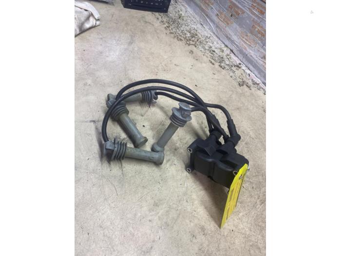 Gebruikte Bobine Ford Fiesta 5 (JD/JH) 1.4 16V Prijs € 30,25 Inclusief btw aangeboden door Autosloperij de Turk