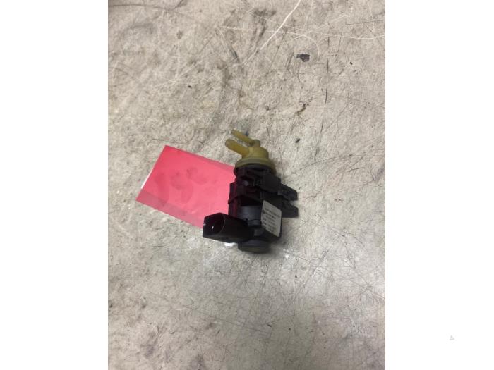 Gebruikte Overdrukklep Turbo Skoda Octavia Combi (5EAC) 1.6 TDI Greenline 16V Prijs € 24,20 Inclusief btw aangeboden door Autosloperij de Turk
