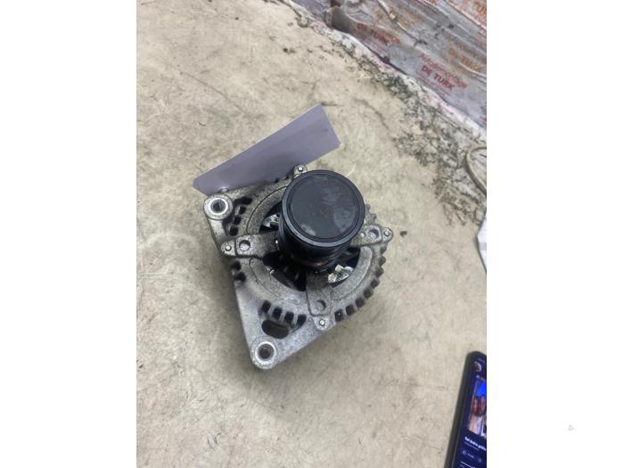 Gebruikte Dynamo Ford Focus 3 1.0 Ti-VCT EcoBoost 12V 125 Prijs € 24,20 Inclusief btw aangeboden door Autosloperij de Turk