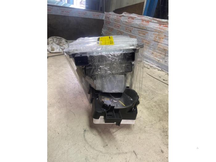 Kontaktslot + computer van een Renault Captur I (2R) 0.9 Energy TCE 12V 2015
