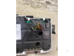 Kontaktslot + computer van een Renault Captur I (2R) 0.9 Energy TCE 12V 2015