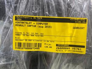 Kontaktslot + computer van een Renault Captur I (2R) 0.9 Energy TCE 12V 2015