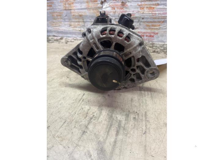 Gebruikte Dynamo Hyundai iX20 (JC) 1.4i 16V Prijs € 36,30 Inclusief btw aangeboden door Autosloperij de Turk