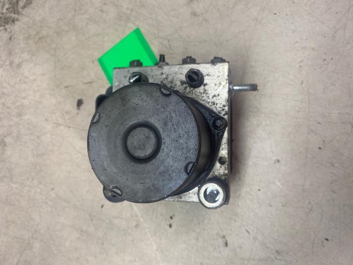 Gebruikte ABS Pomp Opel Crossland (X) 1.2 Turbo 12V Prijs € 145,20 Inclusief btw aangeboden door Autosloperij de Turk