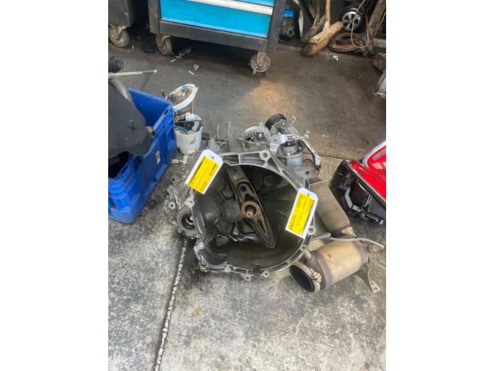 Gebruikte Versnellingsbak Mini Mini (F55) 1.2 12V One First Prijs € 363,00 Inclusief btw aangeboden door Autosloperij de Turk