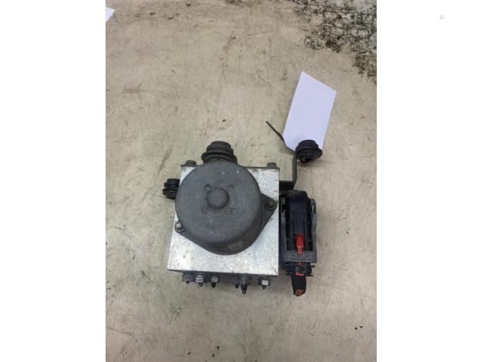 Gebruikte ABS Pomp Volkswagen Tiguan (5N1/2) 1.4 TSI 16V Prijs € 242,00 Inclusief btw aangeboden door Autosloperij de Turk