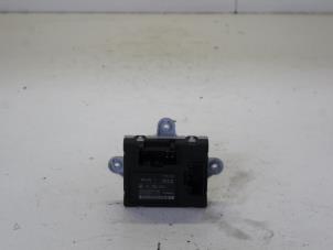 Gebruikte Deur module Ford Fiesta 6 (JA8) 1.0 SCI 12V 80 Prijs op aanvraag aangeboden door Gebr Opdam B.V.