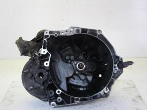 Gebruikte Versnellingsbak Peugeot 307 SW (3H) 1.6 HDiF 110 16V Prijs € 149,00 Margeregeling aangeboden door Gebr Opdam B.V.