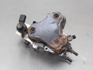 Gebruikte Dieselpomp Mercedes Vito Prijs op aanvraag aangeboden door Gebr Opdam B.V.