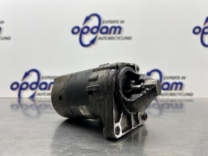 Gebruikte Startmotor Fiat Stilo (192A/B) 1.2 16V 3-Drs. Prijs € 20,00 Margeregeling aangeboden door Gebr Opdam B.V.