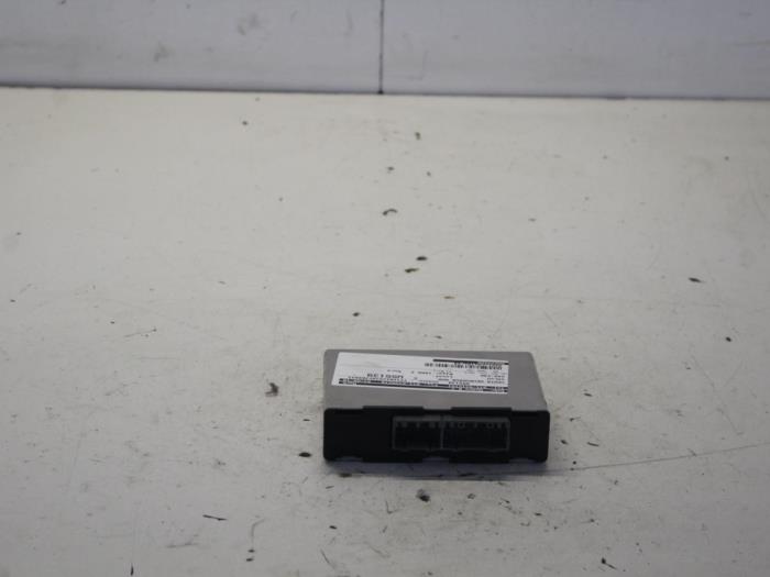 Gebruikte Module Centrale Deurvergrendeling Volvo V40 (VW) 1.8 16V Prijs op aanvraag aangeboden door Gebr Opdam B.V.