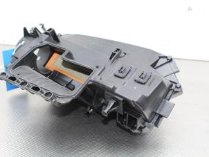 Gebruikte Luchtfilterhuis Mercedes E (W212) E-250 CGI 16V BlueEfficiency Prijs op aanvraag aangeboden door Gebr Opdam B.V.