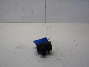 Gebruikte Luchtmassameter Hyundai Accent 1.5i 12V Prijs € 17,00 Margeregeling aangeboden door Gebr Opdam B.V.