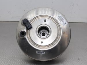 Gebruikte Rembekrachtiger BMW 2 serie Active Tourer (F45) 218i 1.5 TwinPower Turbo 12V Prijs op aanvraag aangeboden door Gebr Opdam B.V.