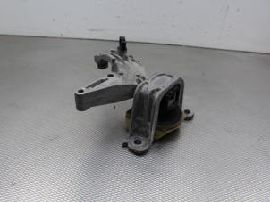 Gebruikte Motorrubber Renault Megane III Grandtour (KZ) 1.5 dCi 110 Prijs op aanvraag aangeboden door Gebr Opdam B.V.