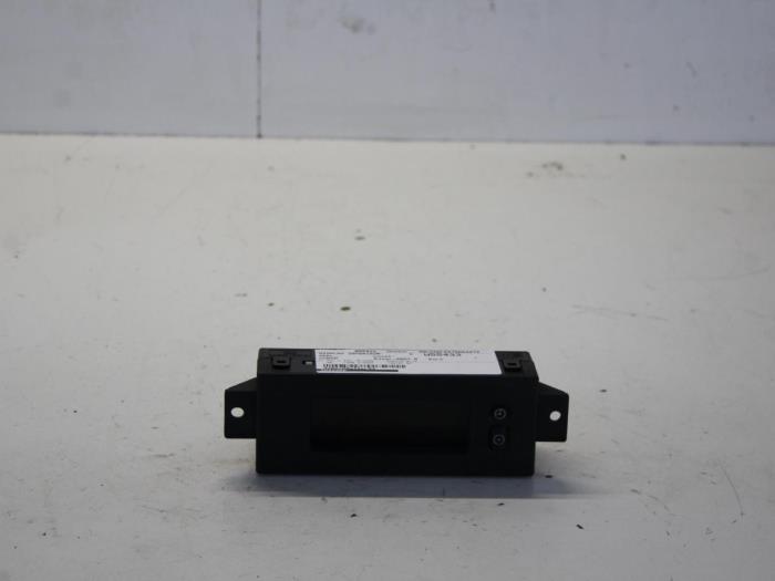 Gebruikte Display Interieur Opel Corsa D 1.4 16V Twinport Prijs € 26,00 Margeregeling aangeboden door Gebr Opdam B.V.