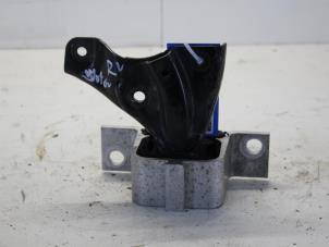 Gebruikte Motorrubber Dacia Logan MCV (KS) 1.6 Prijs € 26,00 Margeregeling aangeboden door Gebr Opdam B.V.