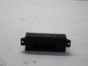 Gebruikte Display Interieur Opel Vivaro 1.9 DI Prijs op aanvraag aangeboden door Gebr Opdam B.V.