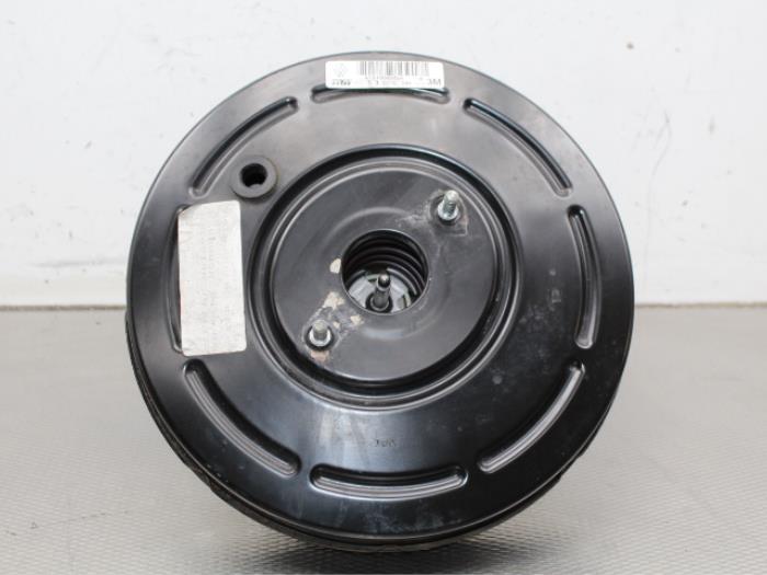 Gebruikte Rembekrachtiger Renault Megane III Grandtour (KZ) 1.5 dCi 110 Prijs € 42,00 Margeregeling aangeboden door Gebr Opdam B.V.