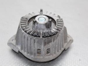 Gebruikte Motorrubber Mercedes E (W212) E-220 CDI 16V BlueEfficiency,BlueTEC Prijs op aanvraag aangeboden door Gebr Opdam B.V.