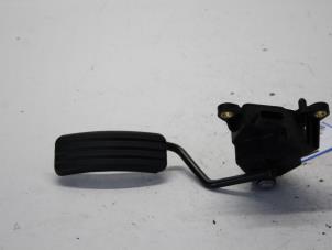 Gebruikte Sensor Gaspedaalpositie Renault Scénic II (JM) 2.0 16V Turbo Prijs op aanvraag aangeboden door Gebr Opdam B.V.