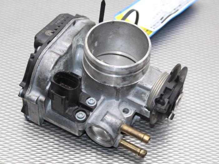 Gebruikte Gasklephuis Volkswagen Sharan (7M8/M9/M6) 2.0 Prijs € 42,00 Margeregeling aangeboden door Gebr Opdam B.V.