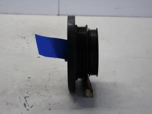 Gebruikte Krukas Poelie BMW 3 serie (E46/4) 320i 24V Prijs op aanvraag aangeboden door Gebr Opdam B.V.