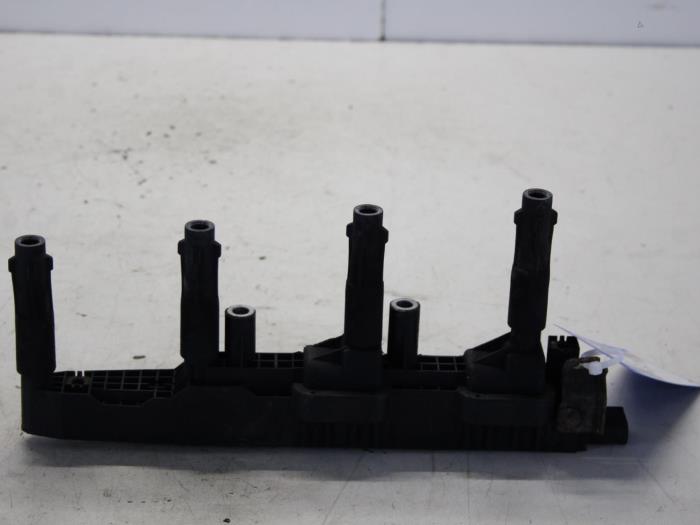 Gebruikte Bobine Mercedes A (W168) 1.4 A-140 Prijs € 26,00 Margeregeling aangeboden door Gebr Opdam B.V.