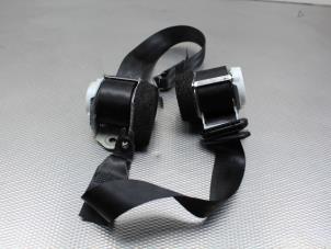 Gebruikte Veiligheidsgordel Set achter Ford B-Max (JK8) 1.6 Ti-VCT 16V Prijs € 60,00 Margeregeling aangeboden door Gebr Opdam B.V.