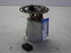 Gebruikte Benzinepomp Chevrolet Nubira Wagon Prijs € 21,00 Margeregeling aangeboden door Gebr Opdam B.V.