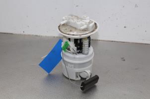 Gebruikte Benzinepomp Dacia Logan MCV II/Sandero Wagon (7S) 0.9 TCE 12V Prijs € 51,00 Margeregeling aangeboden door Gebr Opdam B.V.